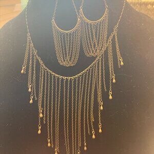 beautiful bronze/copper necklace and earring set - new never worn